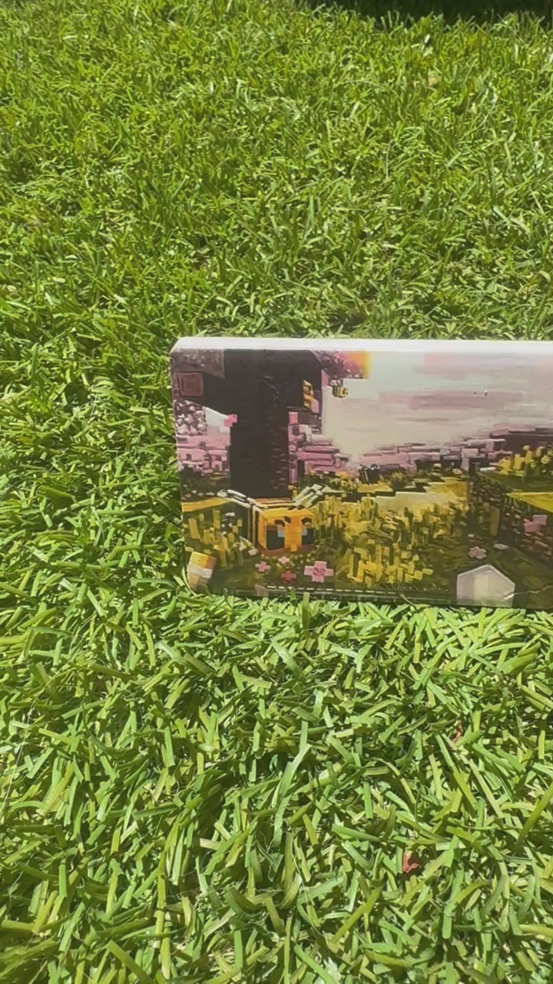 Ceramic Magnet Minecraft Bee